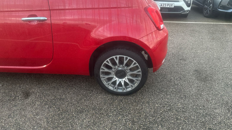 Fiat 500 1.0 Mild Hybrid Dolcevita Plus 3dr Petrol Hatchback